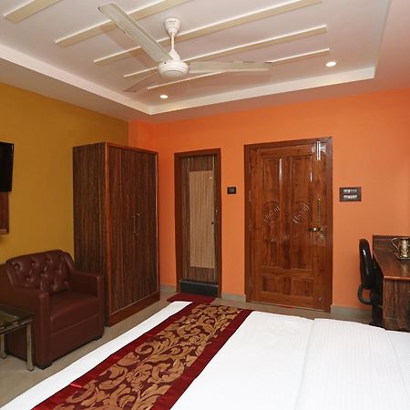 Super Hotel O Cherry City Cottage Dispur Екстер'єр фото