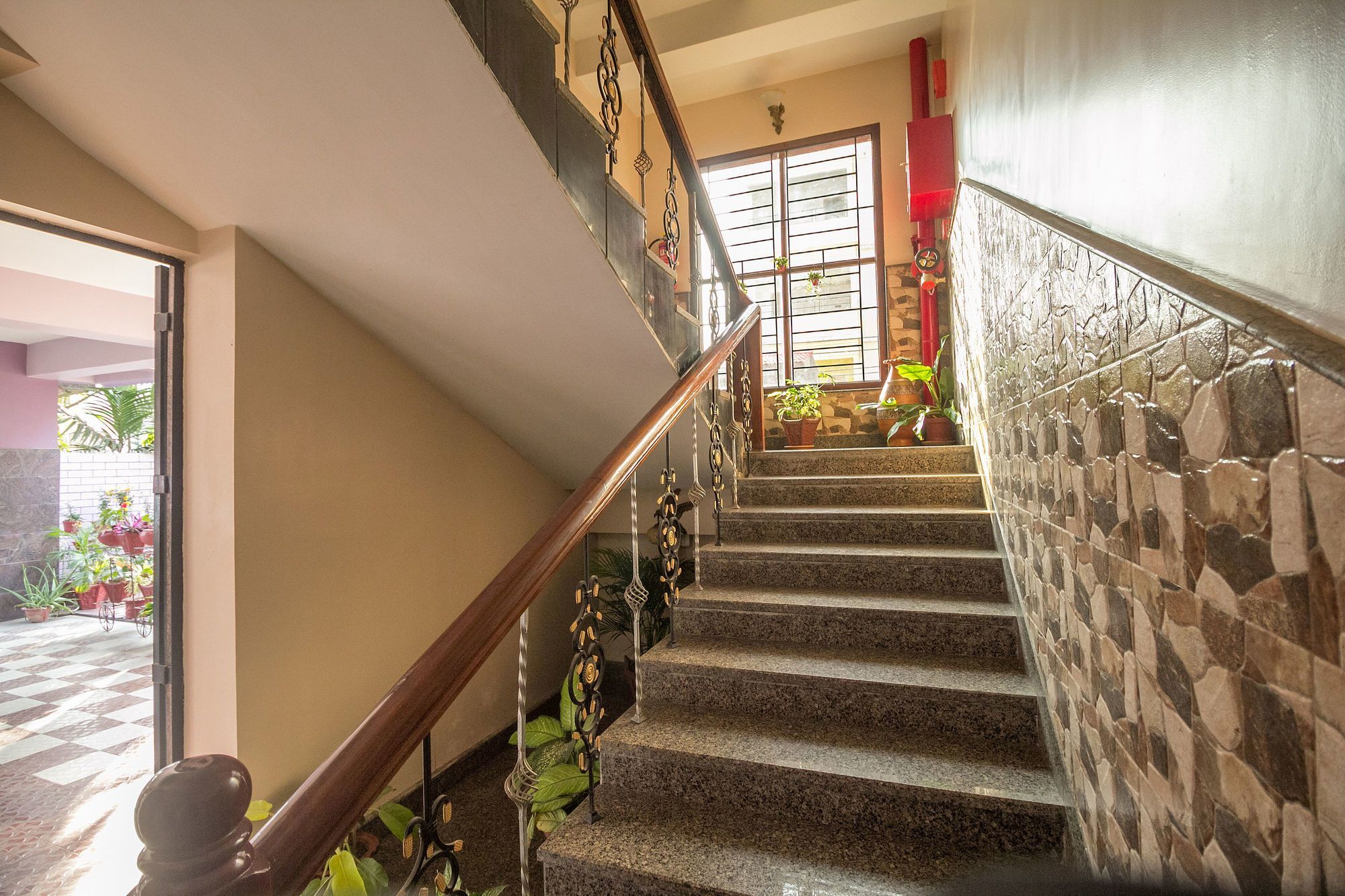 Super Hotel O Cherry City Cottage Dispur Екстер'єр фото
